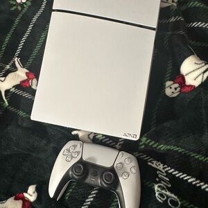 PS5 NEW USED ONCE COMES WITH 2k25